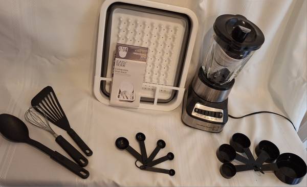 Kitchen needs - new or like new 1