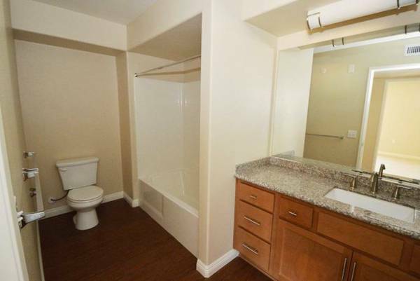 $1,000 / 500ft2 - Studio in Spa Zone with Mineral Pools (Desert Crest Country Club)63668371064705122