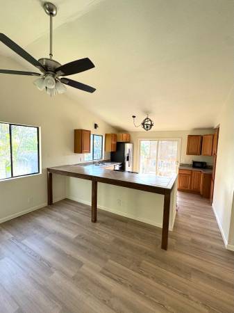 $4,000 / 3br - 1100ft2 - Updated 3 bed 2 Bath Home in N Kihei. Available Now! (Kihei)63939529340931123