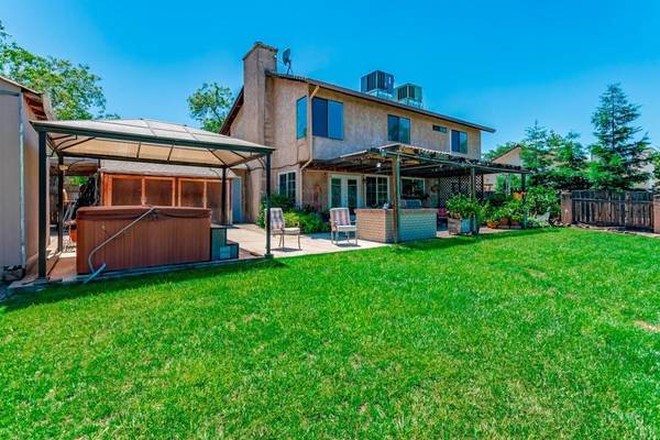 $2,600 / 4br - 1937ft2 - Casa de 4 dormitorios en West Redding - Fujiyama (Redding)63972529853571122