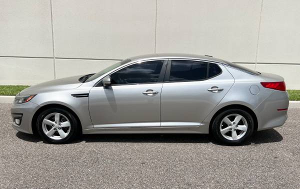 2015 Kia Optima LX - $3.900 (Largo)63470261262339121