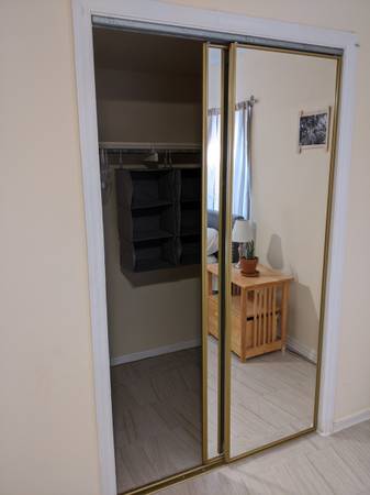 $390 / 1br - 800ft2 - 1 bdrm in large shared 2 bdrm apt; UTEP, DT, EPCC (Sunset Heights) (Sunset Heights)63971418361347123