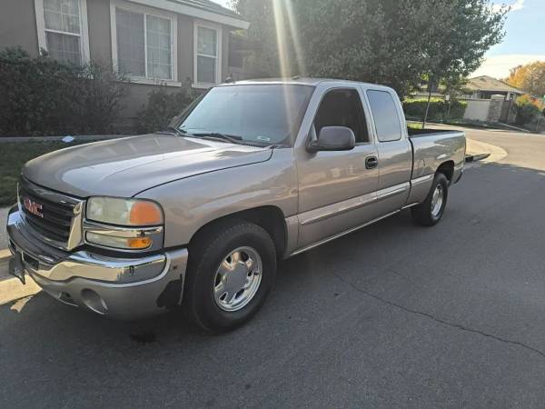 1 2003 GMC Sierra 1500 Extended Cab Truck SLT Pickup 4D 6 1/2 ft Pickup 1