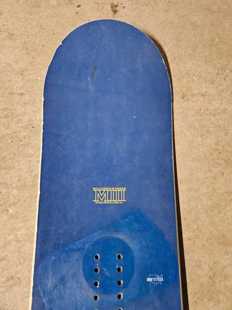 M3 Tabla de Snowboard para Ssle - Tamaño 158 - $60 (Oceanside)63436954594945121