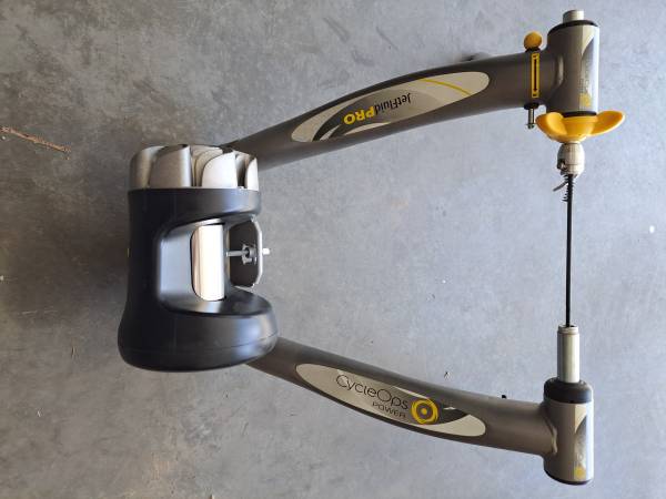 Bike Trainer: CycleOps Jet Fluid Pro - sporting goods - by