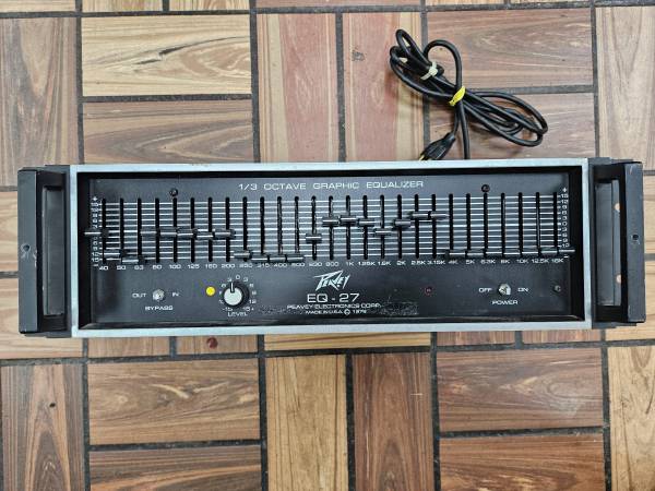 Peavey EQ-27 Equalizer EO9000062 1