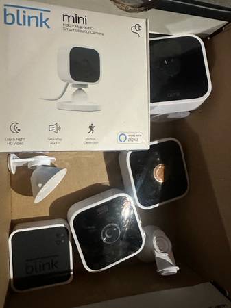 4 Blink Cameras 1