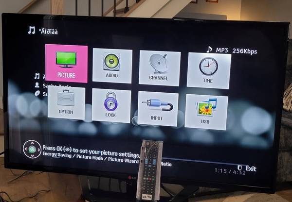 LG 42LN5300 42" 1080p LED HDTV W/ Remote Control 1