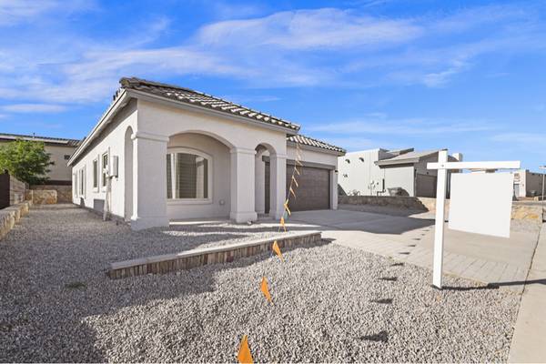 $1800.00 / 4br - 1402ft2 - Modern Single Unit Home in El Paso | 13613 Gatton St | $1800/mo63971417132547121