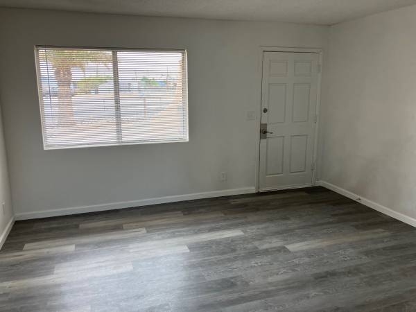 $1,175 / 2br - 840ft2 - 2 Bedroom, 1Bath Single Story Duplex (Bullhead City)63618517720067124