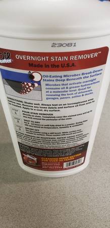 Oil eater stain remover for concrete - $3 (Cle Elum)63438320739585121