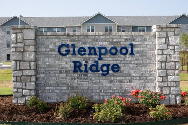 $600 / 1br - 1 Bedroom Apartments-rent based on income (Glenpool)63981981543810120
