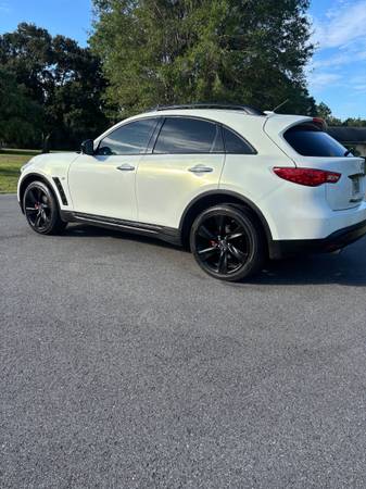 2016 INFINITI QX70 - $8,99963470426903299123