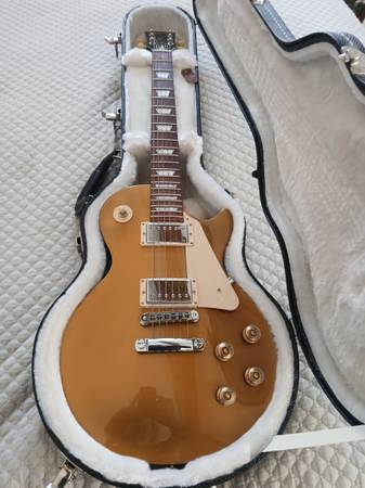 2012 Les Paul Gold Top Studio 1
