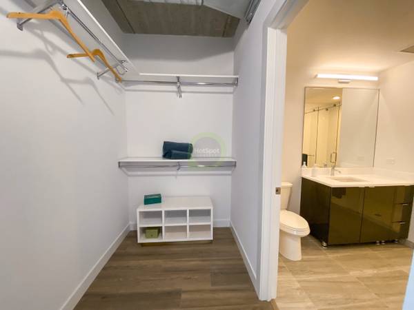 $3,199 / 2br - Great Price on 2 Bedroom/2 Bathroom in Lakeview (Lakeview)63960012894083124