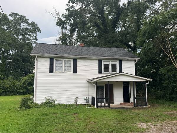 $1245.00 / 3br - 2000ft2 - Large renovated 3 bedroom house for rent63783812116355120