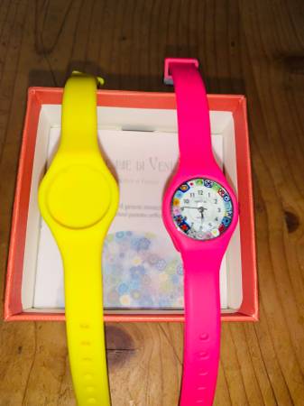 Nuevo Reloj de Vidrio Murano Millefiori - $60 (Oak Harbor)62930781699203123