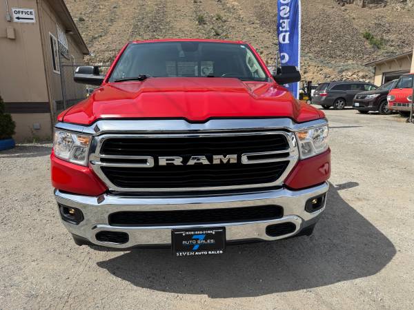 2019 Ram Big Horn 4x4 Crew Cab, pocos kilómetros, ¡solo 23 mil! - $31,999 (Wenatchee, WA)63442635856771124