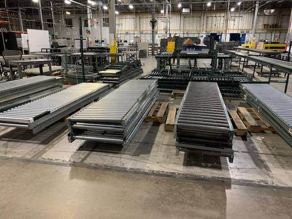** Straight & Skate Wheel Roller Conveyor ** 1