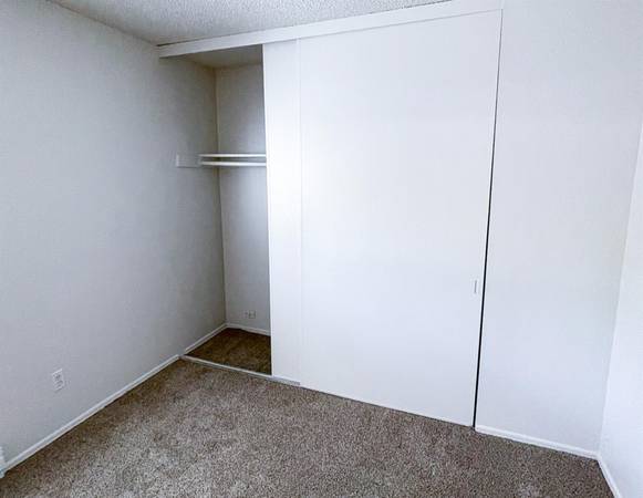$1,200 / 1br - FREE MTH + $500 OFF | Quaint 1 Bed - Access to Public Transportation (Wilkes-East)63615696044289121