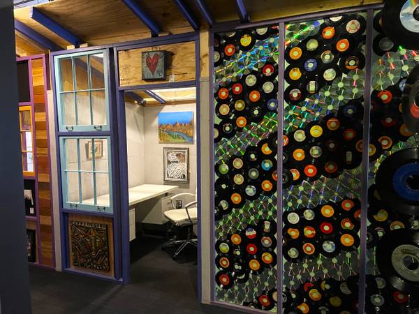 $200 Dedicated Desks at InDo Nashville The UnCubicles! (Pie Town)64148837362689121