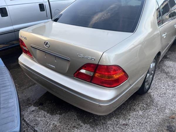 2003 Lexus LS 430 UFC30L - ¡Cars en Efectivo! - $2,999 (+ Scott Harrison Motor Co)63617083173379121