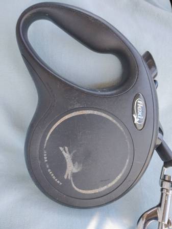Flexi Leash Germany Retractable Black Size Large - $20 (Vista)63471473177731121