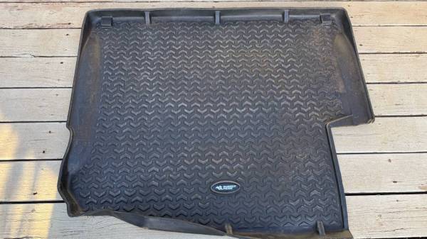 Jeep 4dr Wrangler 2007 - 2018 cargo mat 1