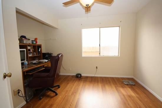 $900 / 200ft2 - Habitación agradable en Oceanside (Oceanside)63621232865409124