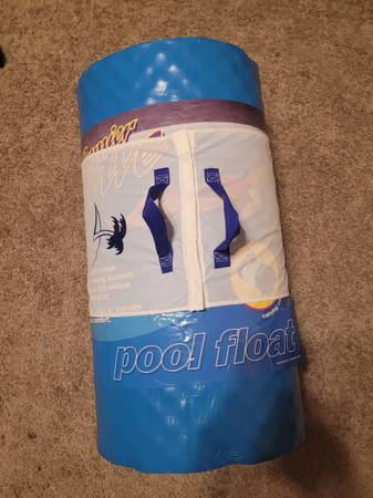 New Pool float - $35 (Rice lake)62925988900227121