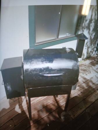 Treager smoker 1