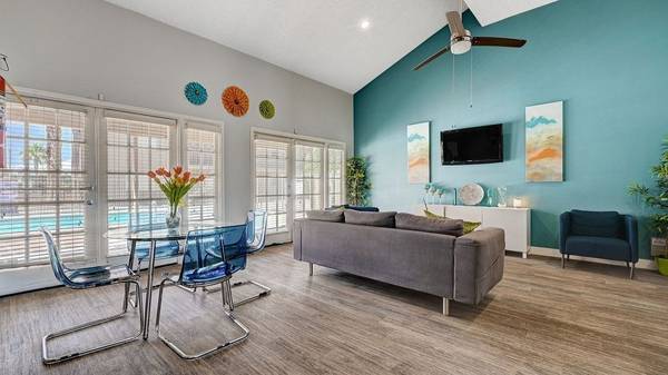 $890 / 1br - 630ft2 - On-Site Maintenance, Playground, Carpeted (5101 E Twain Ave, Las Vegas, NV)63859501546115124