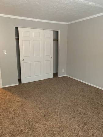 $1,000 $1000 RV Space for Rent ,55 and over park ((Boulevard))63701723330561122