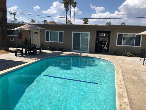 $1,795 / 2br - Remodeled -Sunset Cottages - in Unit Washer Dryer (Palm Desert, Bermuda Dunes, Indio, La Quinta)63686264811905120