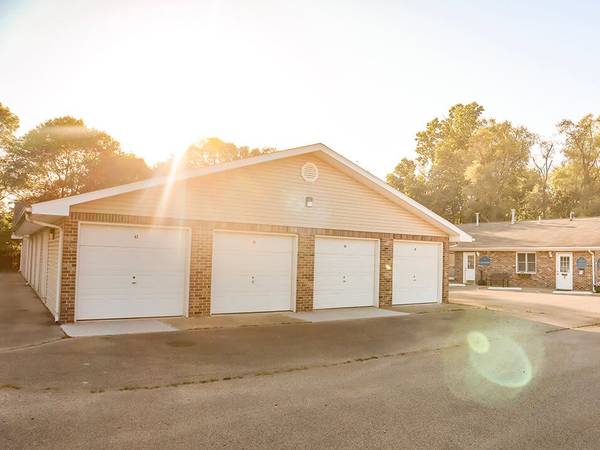 $685 / 1br - 532ft2 - Laundry Facility, Storage Units, Spacious Closets (3225 E Goldenrod Ave, Terre Haute, IN)63675863540995122