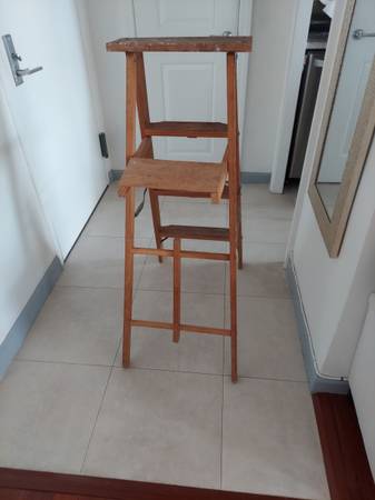 4 step wooden folding ladder. 1