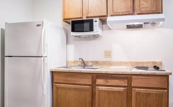 $379 / 1br - Affordable Weekly Rates - No Deposit Required! (3401 N Central Expy N, McKinney, TX)63846411523969123