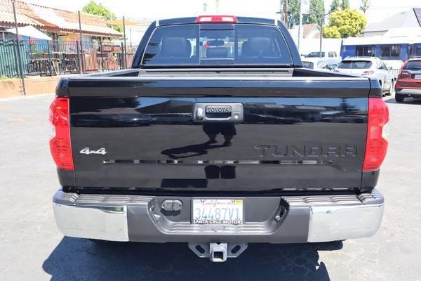 2016 Toyota Tundra SR5 2-Owner Clean Carfax CA Truck 4x4 57L V8 - $29,995 (santa cruz)63613112714883124