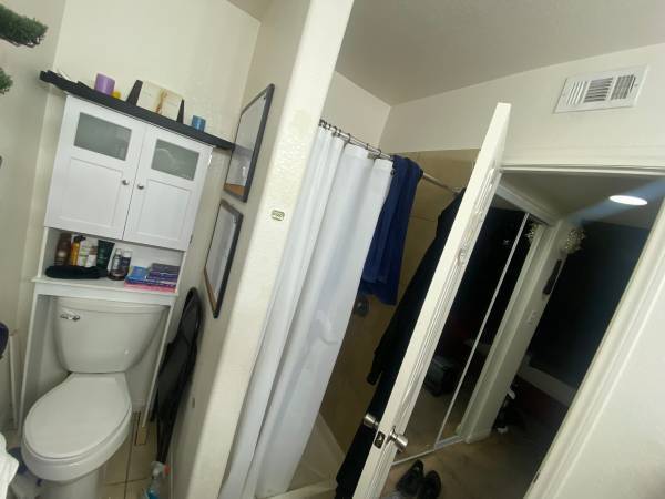 $650 / 3br - 🏡 Family Home 3BR ✦ Garage ✦ Friendly Area 🏘️ (𝗙𝗼𝗹𝘀𝗼𝗺, 𝗖𝗔)63844736305411123