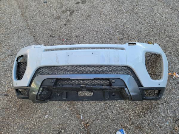 2016 17 18 2019 Range Rover Evoque L538 Front Bumper Cover OEM W/ Wash 1