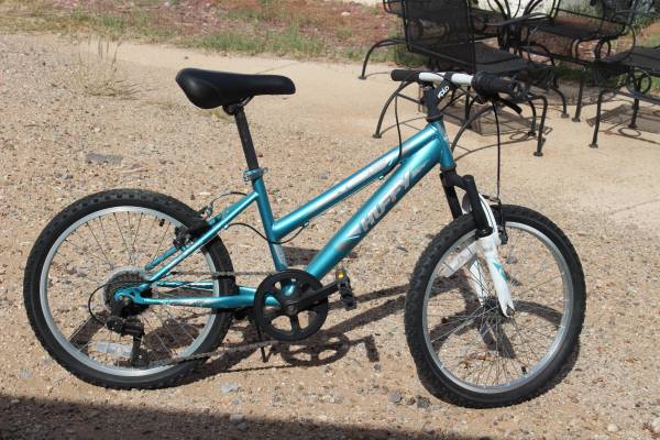 Child's Bike. Huffy "Highland" 20" 1