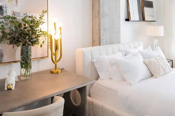 Spacious closets, Situated in Los Angeles!, 2/BD 1