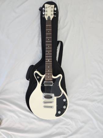 First Act Limited Edition Garage master Volkswagen Electric Guitar 1