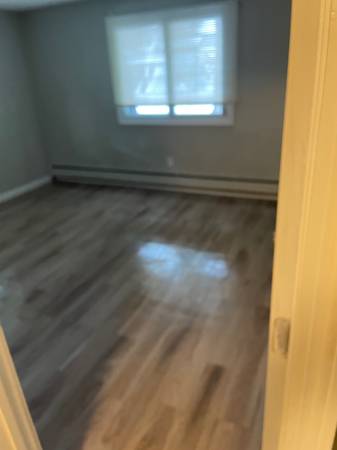 $2,200 / 2br - ¡Recién renovado! Calefacción y agua caliente incluidas en el alquiler (Lowell)63863134845955122