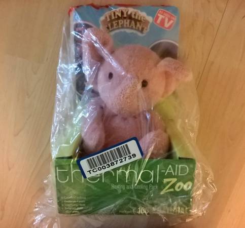 Oso de peluche y ayuda para enfriar/calentar elefante - $15 (Bellevue)63471420806401120