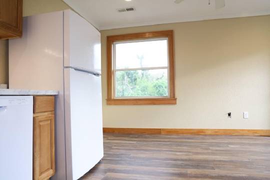 $950 / 1br - 500ft2 - Nice one bedroom apartment for rent in Clyde (Clyde, NC)64029203460739121