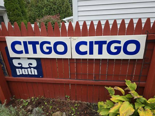 Citgo gas pump signs 1