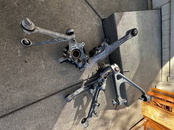 Corvette 2009 C6 ZR1 front and rear complete suspension hub 1