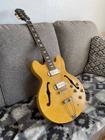 Epiphone Casino Inspired by John Lennon ‘68 Natural 1