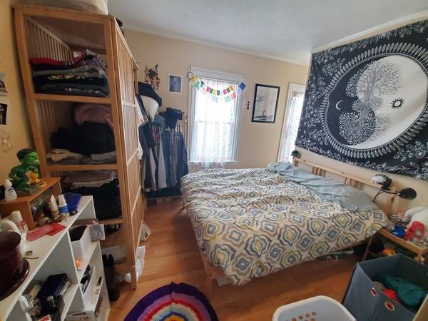 $2,000 / 1br - Somerville 1.5 Bed/1 Bath | Cozy w/ Laundry in Building64213546765313124